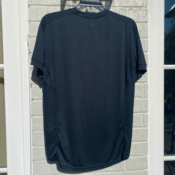 Layers short sleeve athletic t-shirt black large - Picture 2 of 7